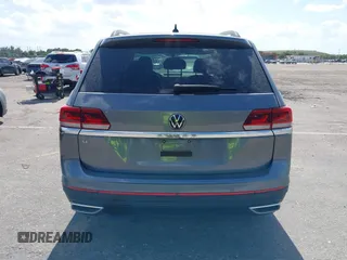 2022 Volkswagen Atlas SE with VIN 1V2DP2CA9NC542764, listed as a IAAI auction lot 42169444 with 33,506 mi miles and . Bid and sale history available at DreamBid. Image 16.
