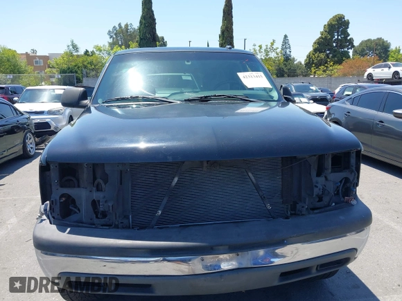 2003 Chevrolet Tahoe LS with VIN 1GNEC13T73R105540, listed as a IAAI auction lot 42313415 with Not provided miles and . Bid and sale history available at DreamBid. Image 12.