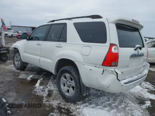 2008 Toyota 4Runner SR5 with VIN JTEZU14R58K015907, listed as a IAAI auction lot 41626302 with 249,278 mi miles. Bid and sale history available at carsss.com. Image 3.