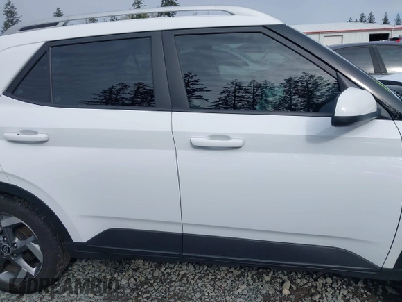2022 Hyundai Venue Limited with VIN KMHRC8A31NU132315, listed as a IAAI auction lot 41998729 with 31,976 mi miles and . Bid and sale history available at DreamBid. Image 14.