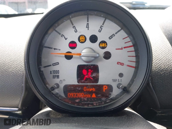 2013 MINI Countryman with VIN WMWZB3C52DWR35806, listed as a IAAI auction lot 42184010 with 93,380 mi miles and . Bid and sale history available at DreamBid. Image 7.