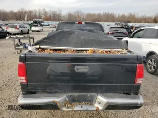 2003 Dodge Dakota с VIN 1D7HG32X93S273172, выставлен на аукционе Copart как лот 80704424 с пробегом 141 409 миль миль и Списание • Salvage title. История ставок и продаж доступна на DreamBid. Изображение 6.