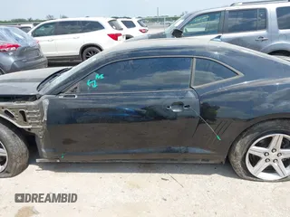 2012 Chevrolet Camaro 1LT z VIN 2G1FB1E30C9198434, wystawiony jako IAAI lot #42049821 z przebiegiem 180 813 mil mil oraz . Historia ofert i sprzedaży dostępna na DreamBid. Obrazek 15.