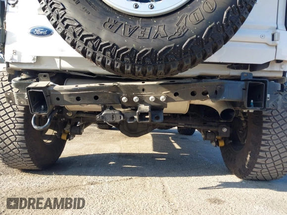 2021 Ford Bronco z VIN 1FMEE5DP7MLA93692, wystawiony jako IAAI lot #42222219 z przebiegiem 18 982 mil mil oraz . Historia ofert i sprzedaży dostępna na DreamBid. Obrazek 19.
