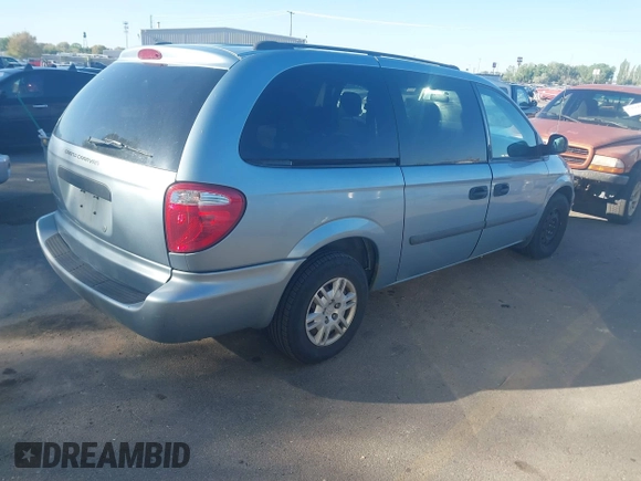 2005 Dodge Caravan with VIN 1D4GP24R35B364412, listed as a IAAI auction lot 42158780 with 228,407 mi miles and . Bid and sale history available at carsss.com. Image 4.