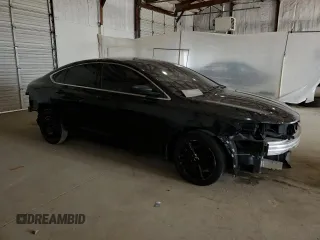 2015 Chrysler 200 Limited z VIN 1C3CCCAB0FN688507, wystawiony jako Copart lot #51295065 z przebiegiem 138 291 mil mil oraz Szkoda całkowita • Salvage title. Historia ofert i sprzedaży dostępna na DreamBid. Obrazek 4.