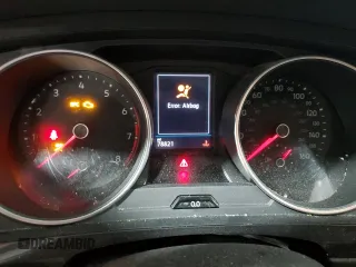 2021 Volkswagen Tiguan S z VIN 3VV0B7AX4MM015717, wystawiony jako Copart lot #55896295 z przebiegiem 78 821 mil mil oraz Szkoda całkowita • Salvage title. Historia ofert i sprzedaży dostępna na DreamBid. Obrazek 9.