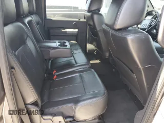 2011 Ford F-350 XL z VIN 1FT8W3BT5BEC89974, wystawiony jako Copart lot #53300525 z przebiegiem 109 507 mil mil oraz Czysty tytuł • Clean title. Historia ofert i sprzedaży dostępna na DreamBid. Obrazek 10.