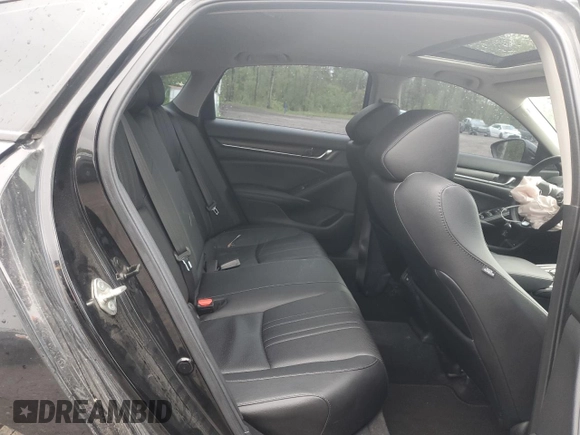 2019 Honda Accord Touring with VIN 1HGCV2F90KA801977, listed as a Copart auction lot 58150085 with 155,404 mi miles and Salvage title. Bid and sale history available at DreamBid. Image 10.