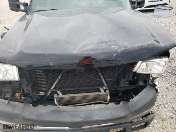 2006 Chevrolet Silverado 2500HD LT2 with VIN 1GCHK29D56E144265, listed as a Copart auction lot 70919464 with 150,516 mi miles and Salvage Title. Bid and sale history available at carsss.com. Image 12.