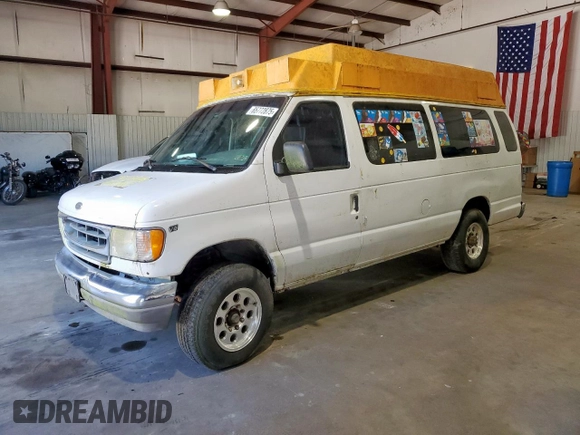 2001 Ford Econoline Passenger XL with VIN 1FBSS31LX1HA03315, listed as a Copart auction lot 65772875 with 108,184 mi miles and Clean title. Bid and sale history available at DreamBid. Image 1.