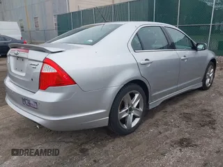 2011 Ford Fusion SPORT with VIN 3FAHP0DC1BR342102, listed as a IAAI auction lot 41704227 with 180,802 mi miles. Bid and sale history available at carsss.com. Image 4.
