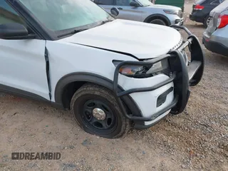 2020 Ford Police Interceptor с VIN 1FM5K8AC1LGB95718, выставлен на аукционе IAAI как лот 41549166 с пробегом 71 306 миль миль и . История ставок и продаж доступна на DreamBid. Изображение 6.