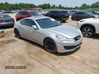 2010 Hyundai Genesis Coupe with VIN KMHHT6KDXAU016287, listed as a IAAI auction lot 42614373 with 142,181 mi miles and . Bid and sale history available at DreamBid. Image 1.