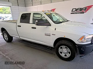 2018 Ram 2500 Tradesman с VIN 3C6UR4HJ8JG274627, выставлен на аукционе IAAI как лот 42575840 с пробегом 152 686 миль миль и . История ставок и продаж доступна на DreamBid. Изображение 29.