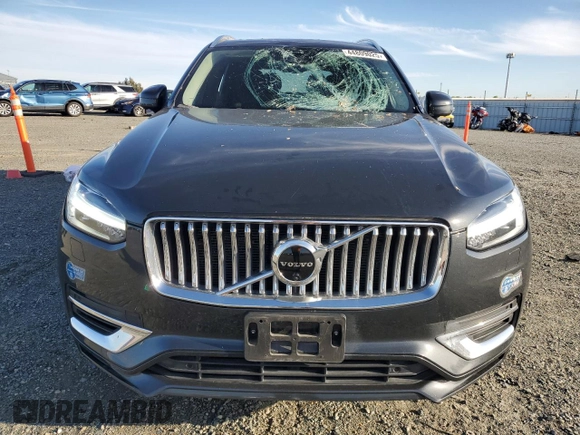 2021 Volvo XC90 Inscription Expression with VIN YV4BR0CL5M1702929, listed as a Copart auction lot 44809025 with 38,471 mi miles and Salvage Title. Bid and sale history available at carsss.com. Image 5.