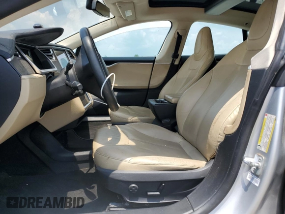 2013 Tesla Model S с VIN 5YJSA1DNXDFP04134, выставлен на аукционе Copart как лот 62660125 с пробегом 150 560 миль миль и Чистый • Clean title. История ставок и продаж доступна на DreamBid. Изображение 7.