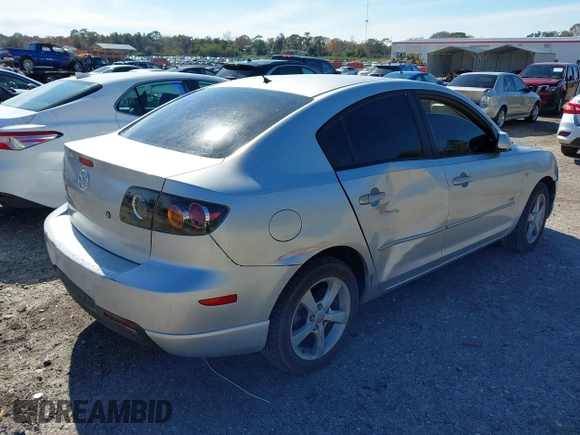 2006 Mazda 3 S Grand Touring with VIN JM1BK323761515608, listed as a IAAI auction lot 41382341 with 313,493 mi miles and . Bid and sale history available at carsss.com. Image 4.