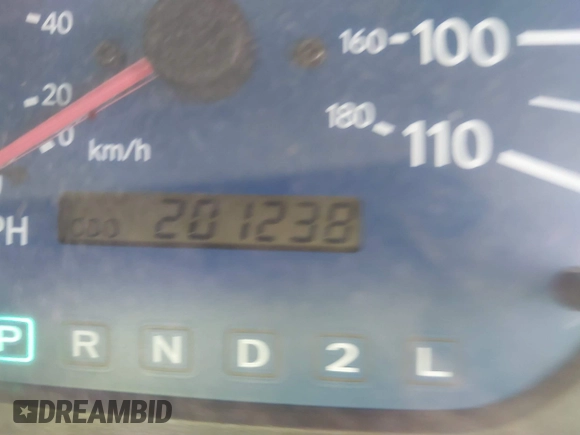 2002 Toyota Sienna CE with VIN 4T3ZF19C92U435896, listed as a IAAI auction lot 41822799 with 201,238 mi miles. Bid and sale history available at carsss.com. Image 7.