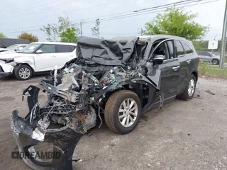 2017 Kia Sorento LX z VIN 5XYPG4A35HG204955, wystawiony jako IAAI lot #41966406 z przebiegiem Nie podano mil oraz . Historia ofert i sprzedaży dostępna na DreamBid. Obrazek 17.