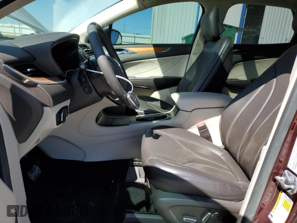 2017 Lincoln MKC Select with VIN 5LMTJ2DH0HUL13018, listed as a Copart auction lot 48191725 with 100,520 mi miles and Salvage title. Bid and sale history available at DreamBid. Image 7.