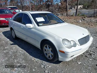 2002 Mercedes-Benz C with VIN WDBRF61J32E006587, listed as a IAAI auction lot 41373136 with 144,026 mi miles. Bid and sale history available at carsss.com. Image 1.
