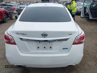 2013 Nissan Altima SV with VIN 1N4AL3AP8DN537187, listed as a IAAI auction lot 42375168 with 192,094 mi miles and . Bid and sale history available at DreamBid. Image 17.