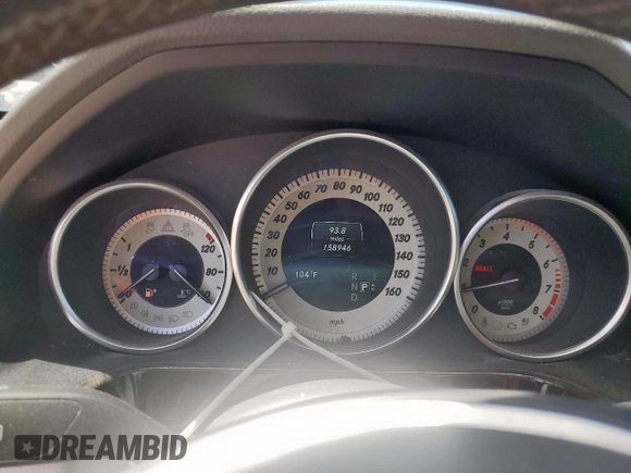 2014 Mercedes-Benz E 350 Luxury with VIN WDDHF8JB2EA904410, listed as a Copart auction lot 65151415 with 158,946 mi miles and Salvage title. Bid and sale history available at DreamBid. Image 9.