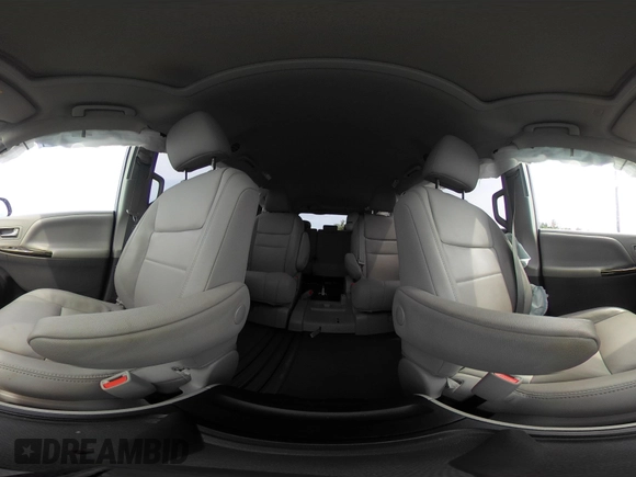 2020 Toyota Sienna XLE Auto Access Seat with VIN 5TDYZ3DC3LS048818, listed as a IAAI auction lot 42249209 with 34,812 mi miles and . Bid and sale history available at DreamBid. Image 17.