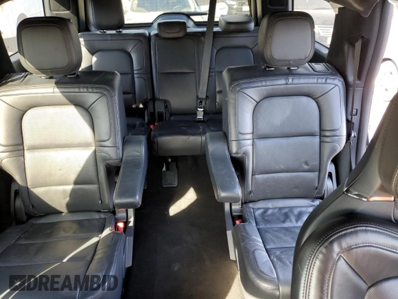 2022 Lincoln Navigator Reserve z VIN 5LMJJ2KT1NEL16482, wystawiony jako Copart lot #41737925 z przebiegiem 12 250 mil mil oraz Szkoda całkowita • Salvage title. Historia ofert i sprzedaży dostępna na DreamBid. Obrazek 10.