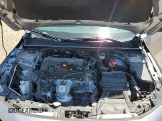 2022 Honda Civic Sport z VIN 2HGFE2F5XNH597365, wystawiony jako Copart lot #55620735 z przebiegiem 28 526 mil mil oraz Szkoda całkowita • Salvage title. Historia ofert i sprzedaży dostępna na DreamBid. Obrazek 11.