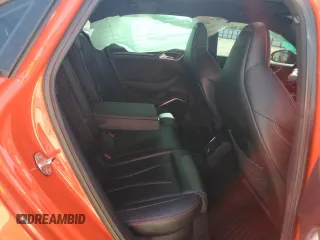 2018 Audi RS 3 z VIN WUABWGFF9J1905637, wystawiony jako Copart lot #52708554 z przebiegiem 40 664 mil mil oraz . Historia ofert i sprzedaży dostępna na DreamBid. Obrazek 11.