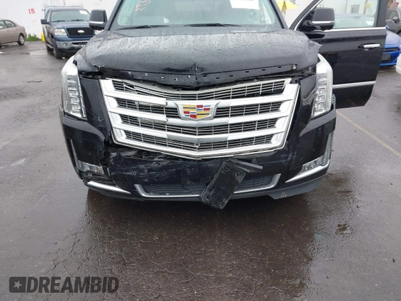 2018 Cadillac Escalade ESV Luxury z VIN 1GYS4HKJ2JR179215, wystawiony jako IAAI lot #41969880 z przebiegiem 45 262 mil mil oraz . Historia ofert i sprzedaży dostępna na DreamBid. Obrazek 6.