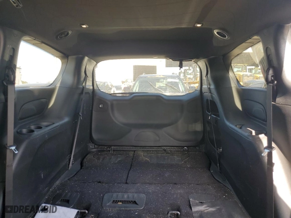 2022 Chrysler Pacifica Touring with VIN 2C4RC1FG3NR185330, listed as a Copart auction lot 77450844 with 23,599 mi miles and Salvage Title. Bid and sale history available at carsss.com. Image 10.