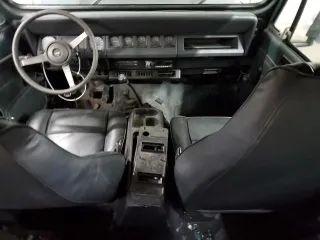 1994 Jeep Wrangler with VIN 1J4FY29S2RP400157, listed as a Copart auction lot 73991994 with 269,207 mi miles and Salvage Title. Bid and sale history available at carsss.com. Image 8.
