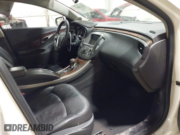 2013 Buick LaCrosse Leather z VIN 1G4GL5E31DF157332, wystawiony jako IAAI lot #41434061 z przebiegiem 153 426 mil mil oraz . Historia ofert i sprzedaży dostępna na DreamBid. Obrazek 5.