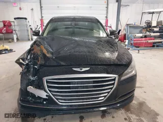 2015 Hyundai Genesis 3.8L with VIN KMHGN4JE1FU012186, listed as a IAAI auction lot 41753637 with 91,241 mi miles. Bid and sale history available at carsss.com. Image 12.