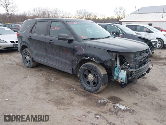 2016 Ford Police Interceptor Utility z VIN 1FM5K8AR6GGA62950, wystawiony jako IAAI lot #41521566 z przebiegiem 139 127 mil mil oraz . Historia ofert i sprzedaży dostępna na DreamBid. Obrazek 1.
