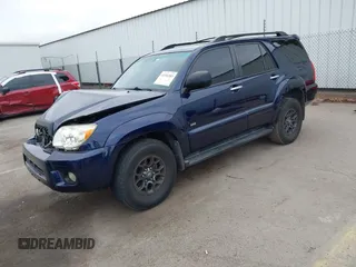 2006 Toyota 4Runner SR5 z VIN JTEZU14R160078205, wystawiony jako IAAI lot #42194583 z przebiegiem 244 092 mil mil oraz . Historia ofert i sprzedaży dostępna na DreamBid. Obrazek 18.