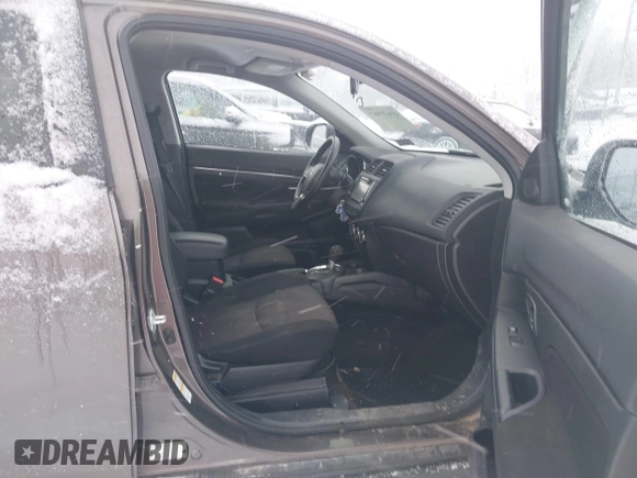 2016 Mitsubishi Outlander Sport 2.4 ES with VIN JA4AR3AWXGZ041850, listed as a IAAI auction lot 41629967 with 90,652 mi miles. Bid and sale history available at carsss.com. Image 5.