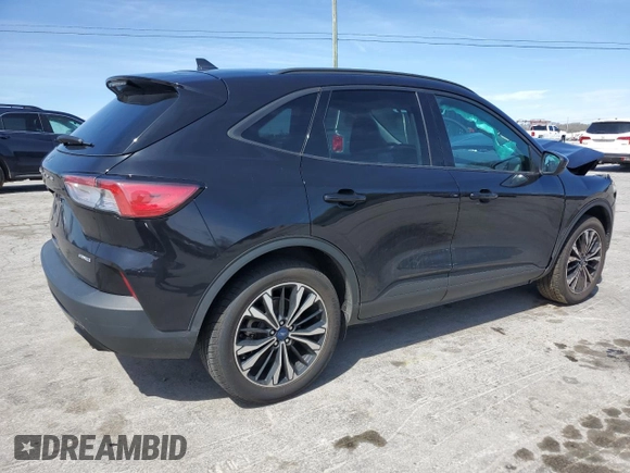 2022 Ford Escape SE with VIN 1FMCU9G61NUB19767, listed as a Copart auction lot 49910955 with 61,876 mi miles and Salvage Title. Bid and sale history available at carsss.com. Image 3.