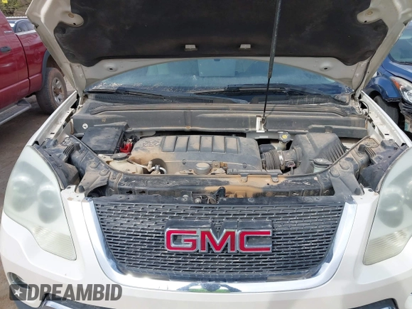 2011 GMC Acadia SLT1 with VIN 1GKKVRED3BJ338147, listed as a IAAI auction lot 41808410 with 173,103 mi miles. Bid and sale history available at carsss.com. Image 10.
