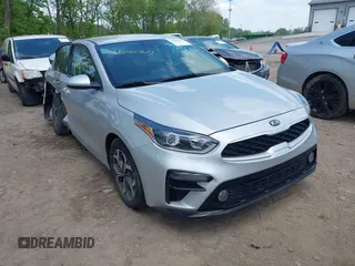 2021 Kia Forte LXS z VIN 3KPF24AD4ME302515, wystawiony jako IAAI lot #42204617 z przebiegiem 33 354 mil mil oraz . Historia ofert i sprzedaży dostępna na DreamBid. Obrazek 1.