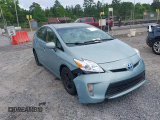2013 Toyota Prius One with VIN JTDKN3DU6D5645771, listed as a IAAI auction lot 42231363 with 152,576 mi miles and . Bid and sale history available at carsss.com. Image 1.