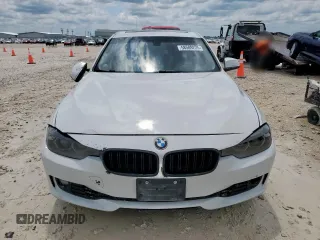 2015 BMW 3 Series 328i with VIN WBA3A5G57FNP34958, listed as a Copart auction lot 58589225 with 136,422 mi miles and Salvage title. Bid and sale history available at DreamBid. Image 5.