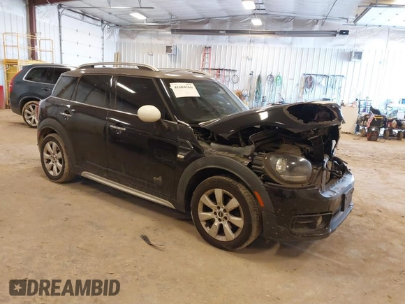 2019 MINI Countryman Cooper with VIN WMZYV5C53K3E05041, listed as a IAAI auction lot 41684566 with 65,237 mi miles. Bid and sale history available at carsss.com. Image 1.