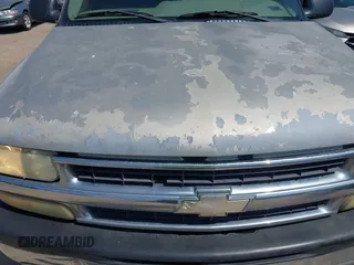 2004 Chevrolet Tahoe LS z VIN 1GNEC13V74R260589, wystawiony jako IAAI lot #41783855 z przebiegiem 289 246 mil mil oraz . Historia ofert i sprzedaży dostępna na DreamBid. Obrazek 6.
