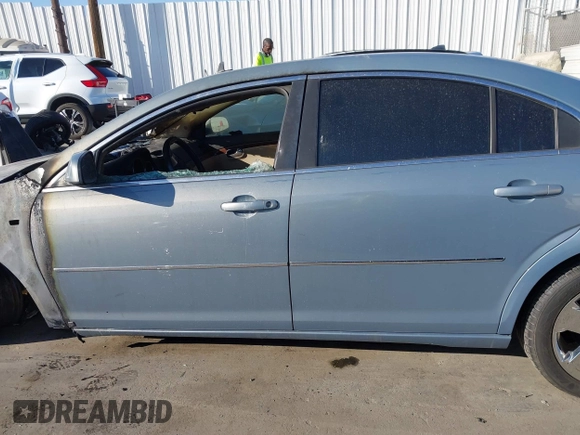 2008 Saturn Aura XE z VIN 1G8ZS57B38F214909, wystawiony jako IAAI lot #41681692 z przebiegiem Nie podano mil oraz . Historia ofert i sprzedaży dostępna na DreamBid. Obrazek 14.