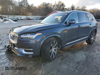 2022 Volvo XC90 Inscription with VIN YV4A22PL1N1830804, listed as a Copart auction lot 43110595 with 23,318 mi miles and Salvage Title. Bid and sale history available at carsss.com. Image 1.