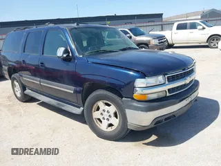 2005 Chevrolet Suburban LT with VIN 1GNFK16Z45J157703, listed as a IAAI auction lot 41840882 with 337,113 mi miles. Bid and sale history available at carsss.com. Image 1.